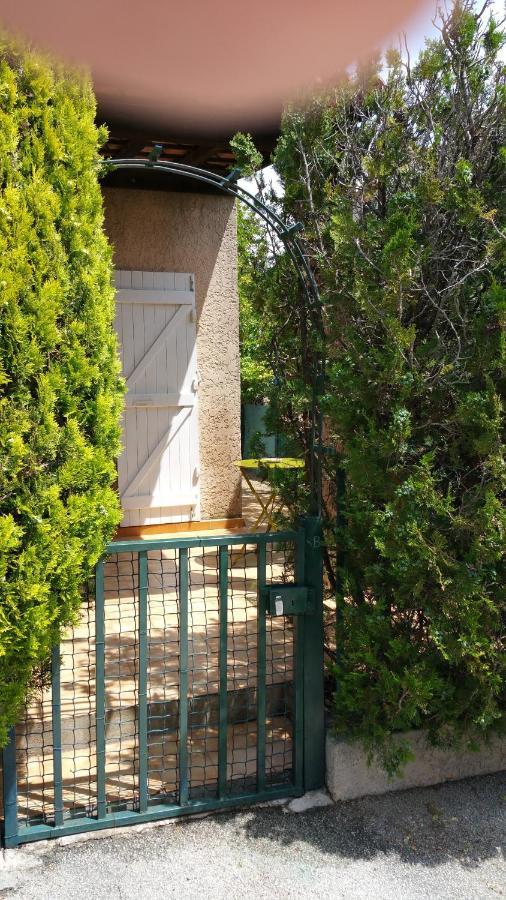 شقة Mas De L Ile Rousse باندول المظهر الخارجي الصورة
